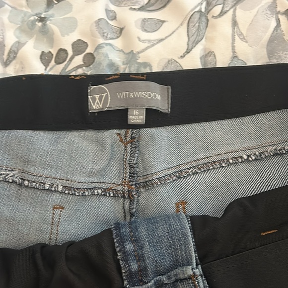 Wit & Wisdom size 16 Jean shorts never worn - Picture 2 of 5